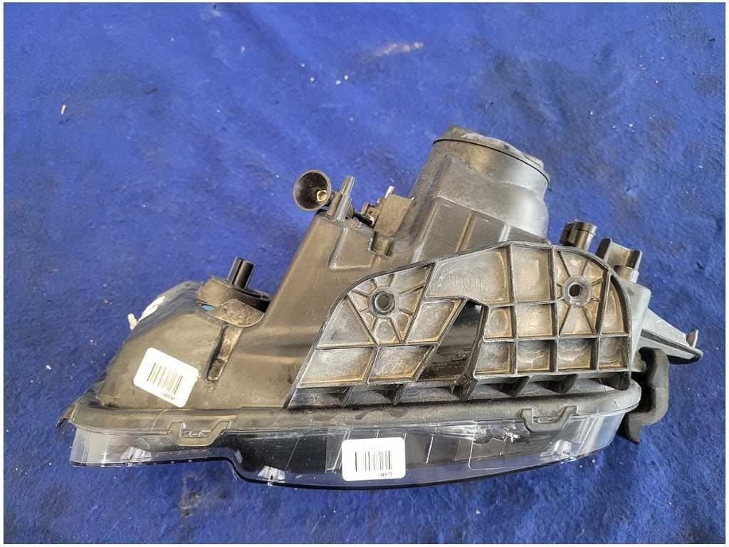 2010 - 2013 Chevrolet Camaro SS Driver Left Headlight Halogen HID Light Lamp 2865 - The Parts Farm