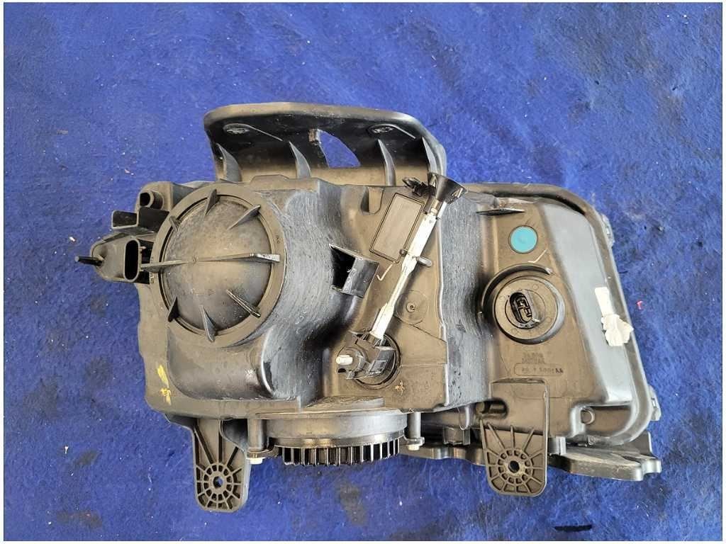 2010 - 2013 Chevrolet Camaro SS Driver Left Headlight Halogen HID Light Lamp 2865 - The Parts Farm