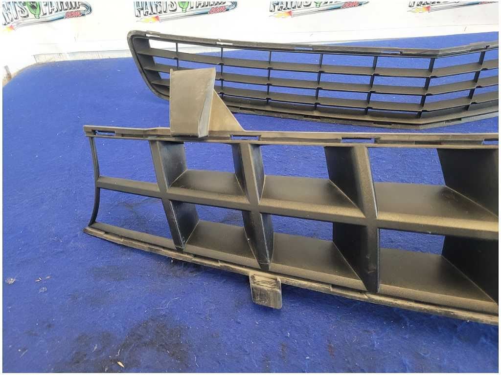 2010 - 2013 Chevrolet Camaro SS Front Pair Bumper Grills Upper Lower 2811 - The Parts Farm