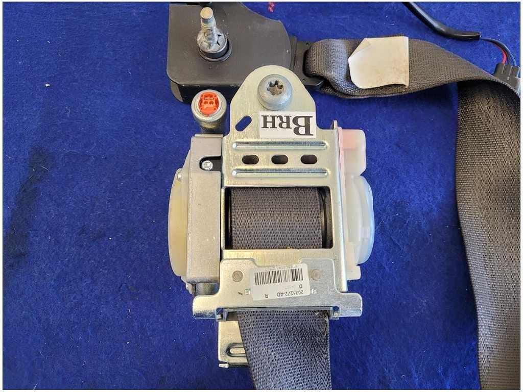 2010 - 2014 Ford Mustang GT Black Passenger Coupe Seat Belt Retractor 2759 - The Parts Farm