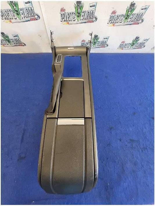 2010 - 2014 Ford Mustang GT Convertible Center Console Automatic Trans Floor 2785 - The Parts Farm