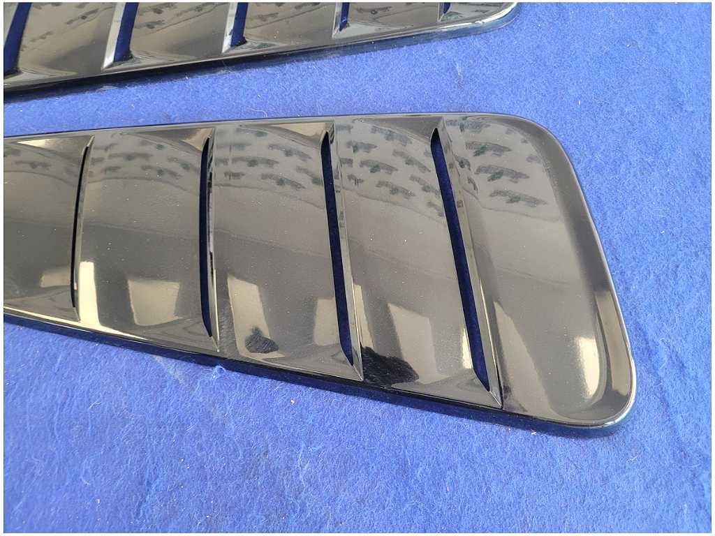 2010 - 2014 Ford Mustang GT Coupe Pair Rear Window Louvers Panels Paint 2880 - The Parts Farm