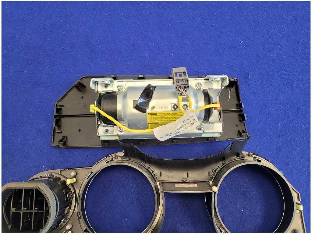 2010 - 2014 Ford Mustang GT S197 Dash Trim Kit Vent Panel Cover Dashboard 2759 - The Parts Farm