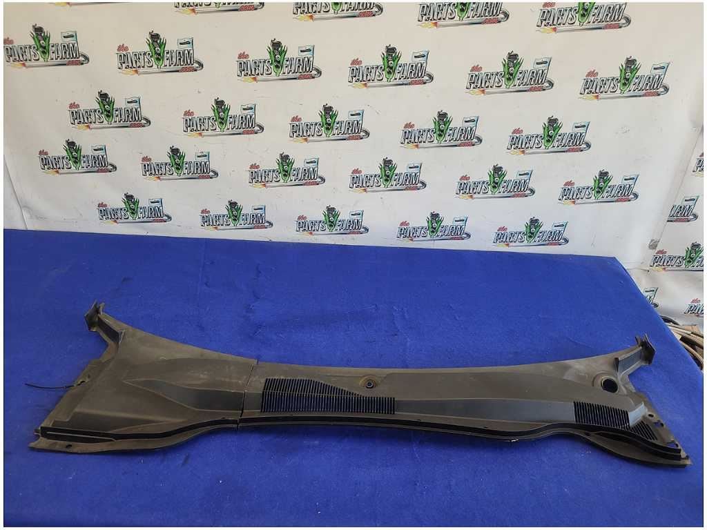 2010 - 2015 Chevrolet Camaro SS 1LE ZL1 Front Cowl Panel Windshield Cover 2736 - The Parts Farm