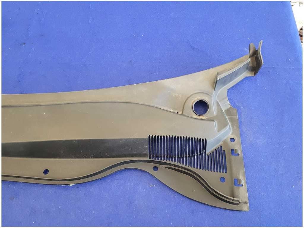 2010 - 2015 Chevrolet Camaro SS 1LE ZL1 Front Cowl Panel Windshield Cover 2736 - The Parts Farm