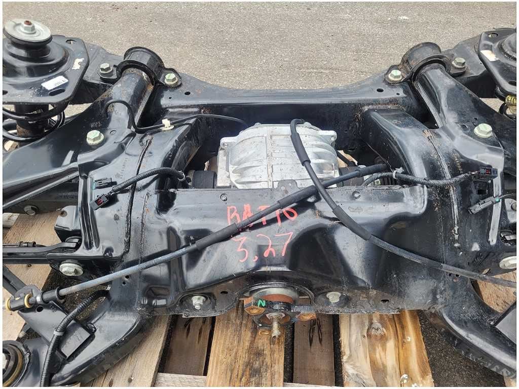 2010 - 2015 Chevrolet Camaro SS 3.27 Rear Axle Differential Carrier A/T 2727 - The Parts Farm