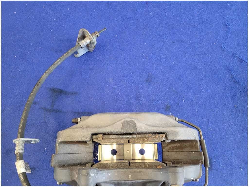 2010 - 2015 Chevrolet Camaro SS 6.2L Driver Front Brembo Brake Caliper 2698 - The Parts Farm