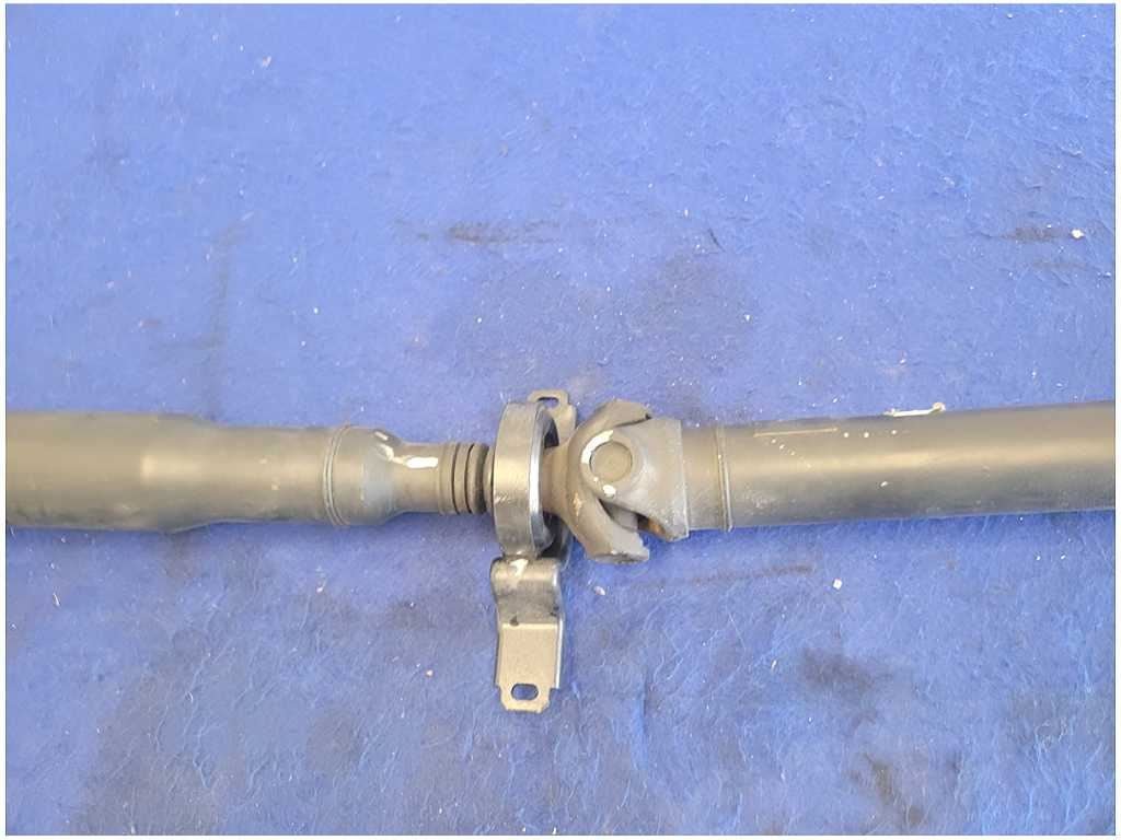 2010 - 2015 Chevrolet Camaro SS 6.2L Driveshaft Manual Transmission M/T 2811 - The Parts Farm