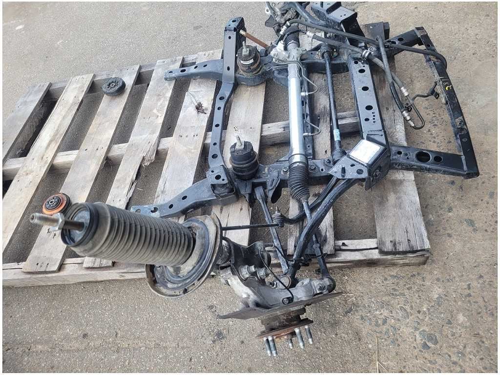 2010 - 2015 Chevrolet Camaro SS 6.2L Front K Member Engine Cradle Suspension 2811 - The Parts Farm