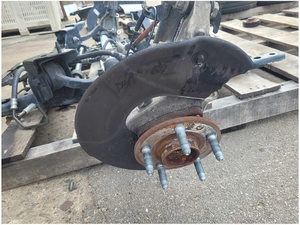 2010 - 2015 Chevrolet Camaro SS 6.2L Front K Member Engine Cradle Suspension 2811 - The Parts Farm