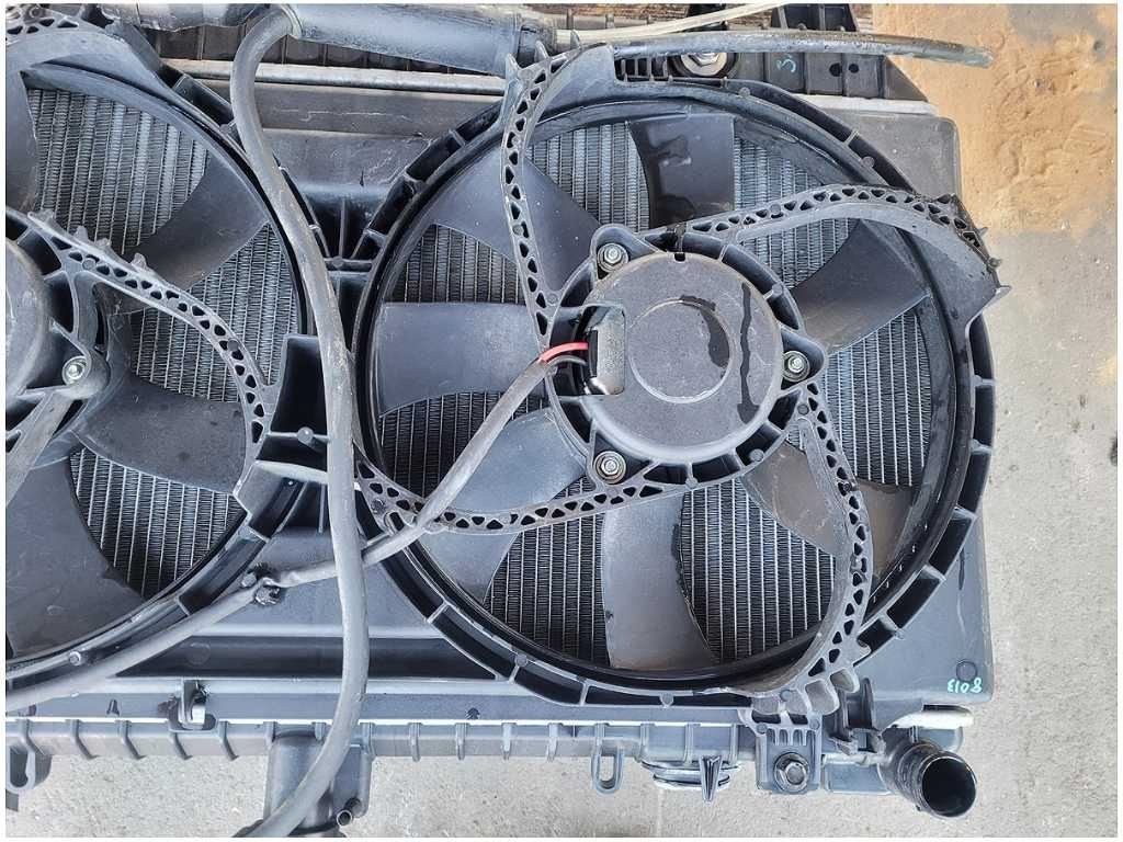 2010 - 2015 Chevrolet Camaro SS 6.2L Radiator Fan Condenser Engine Cooling 2820 - The Parts Farm