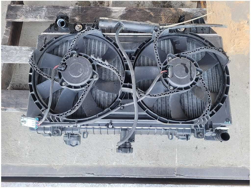 2010 - 2015 Chevrolet Camaro SS 6.2L Radiator Fan Condenser Engine Cooling 2820 - The Parts Farm
