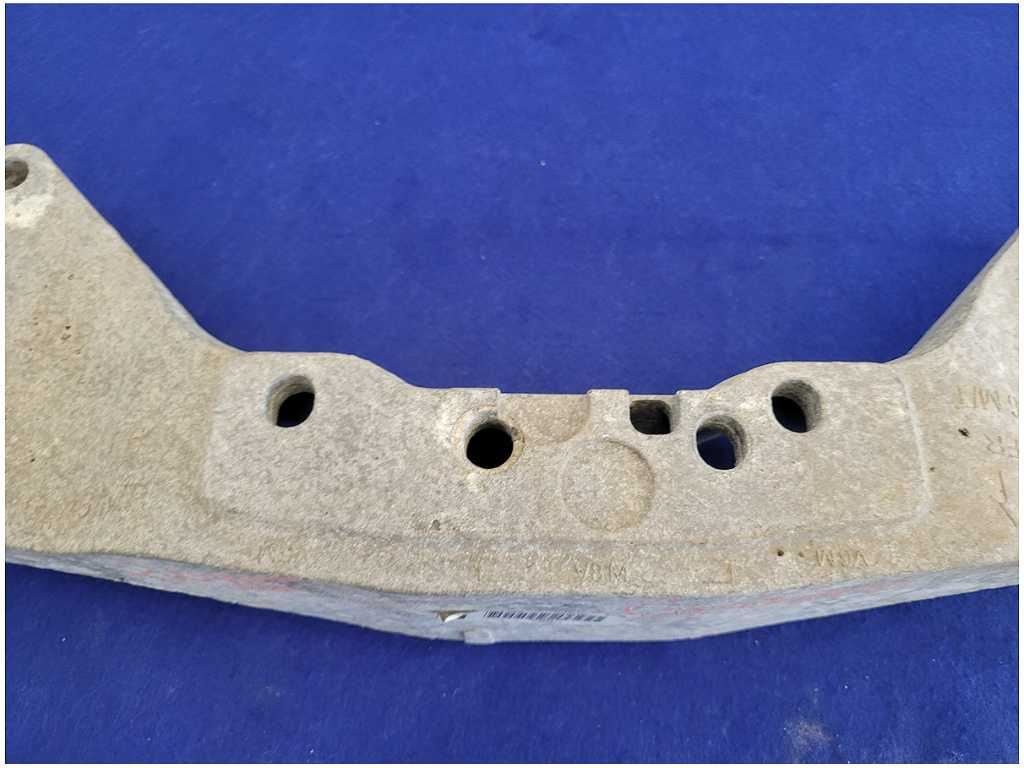 2010 - 2015 Chevrolet Camaro SS 6.2L Transmission Crossmember Mount Bracket - The Parts Farm