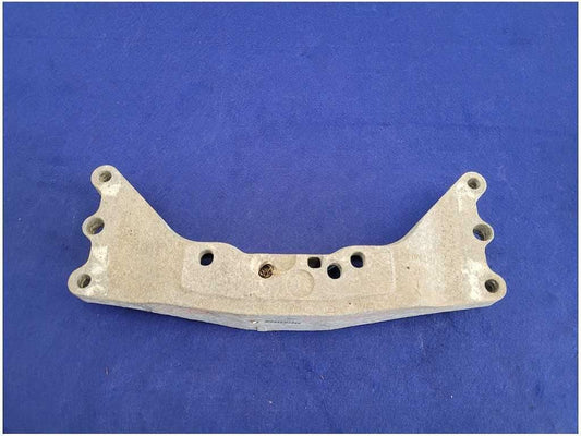 2010 - 2015 Chevrolet Camaro SS 6.2L Transmission Crossmember Mount Bracket - The Parts Farm
