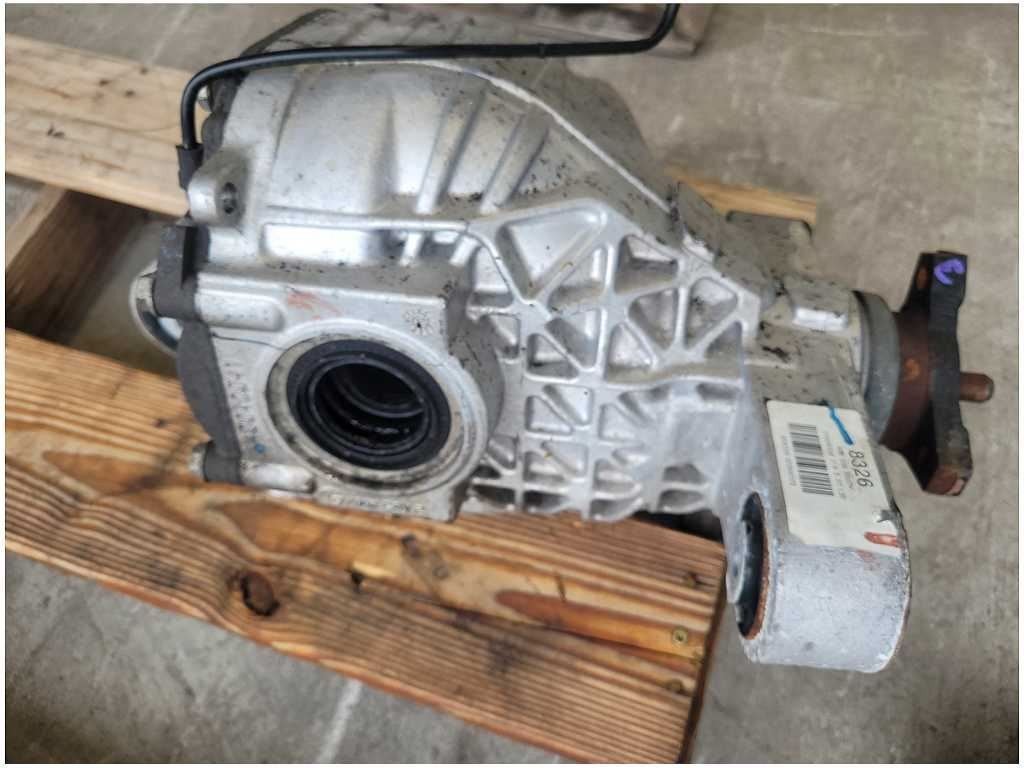 2010 - 2015 Chevrolet Camaro SS A/T 3.27 Gear Differential Rear IRS Carrier 2480 - The Parts Farm