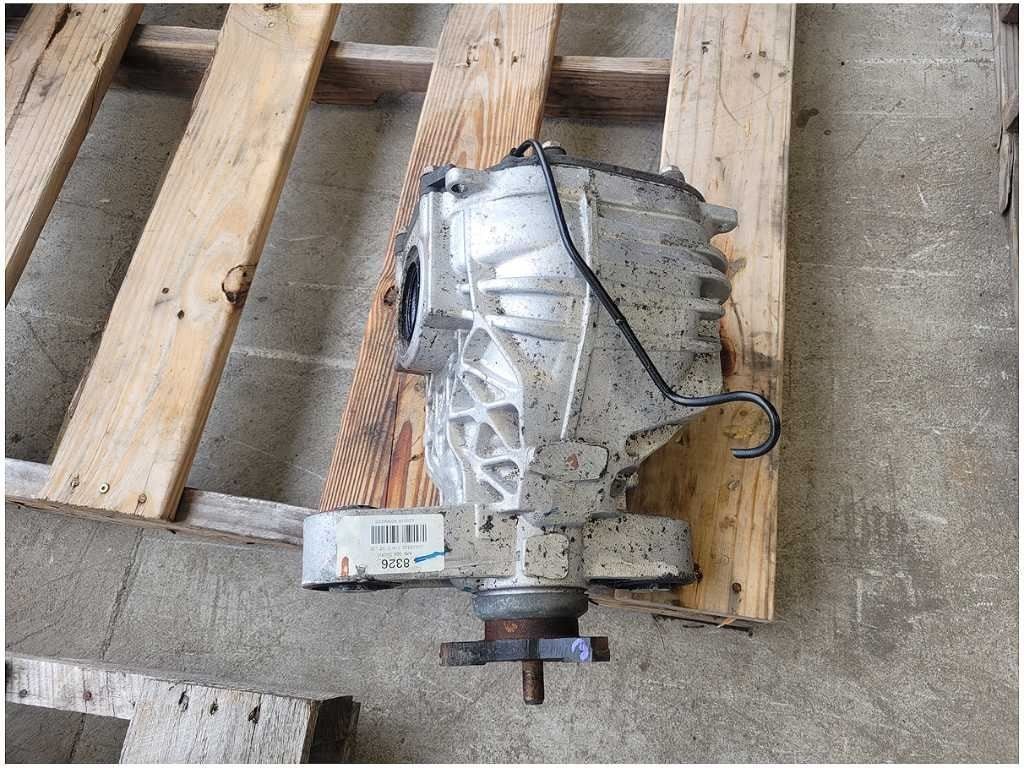 2010 - 2015 Chevrolet Camaro SS A/T 3.27 Gear Differential Rear IRS Carrier 2480 - The Parts Farm