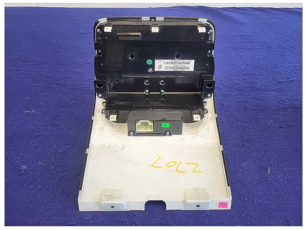 2010 - 2015 Chevrolet Camaro SS Audio Info Screen Radio Stereo Faceplate 2707 - The Parts Farm