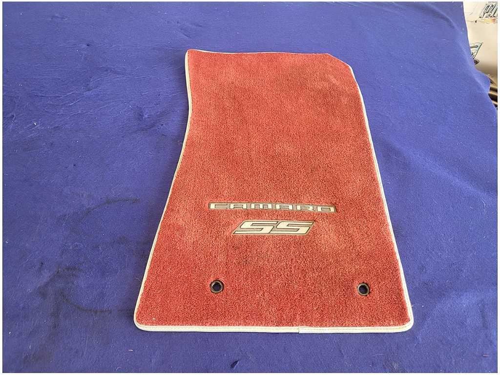 2010 - 2015 Chevrolet Camaro SS Coupe Front Red Floor Mats *Used* 2732 - The Parts Farm
