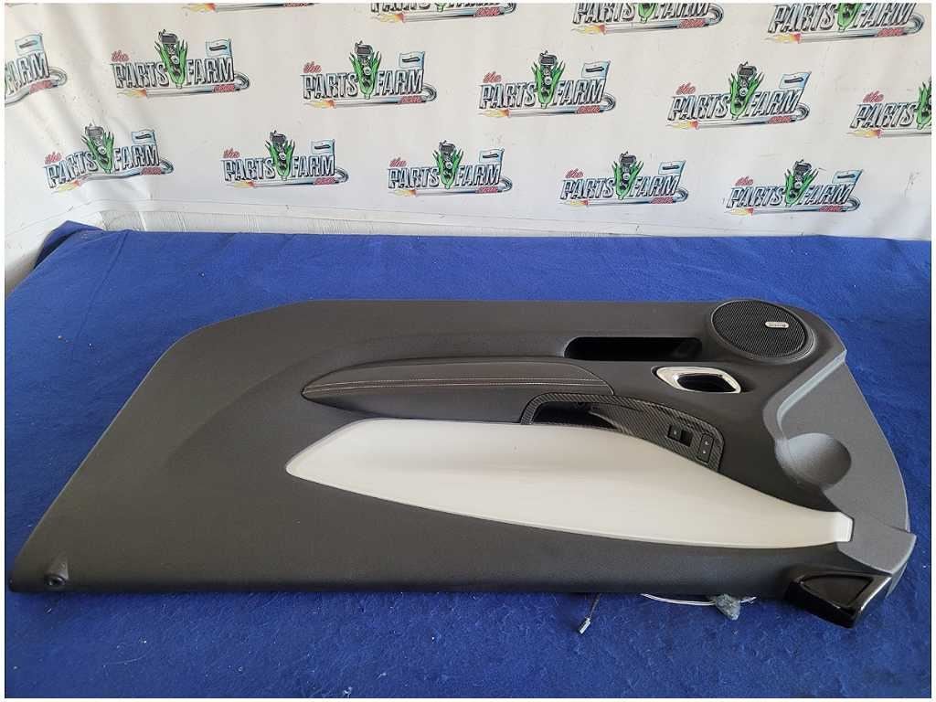 2010-2015 Chevrolet Camaro SS Coupe Pair Front Door Panels Card *Read 2889 - The Parts Farm