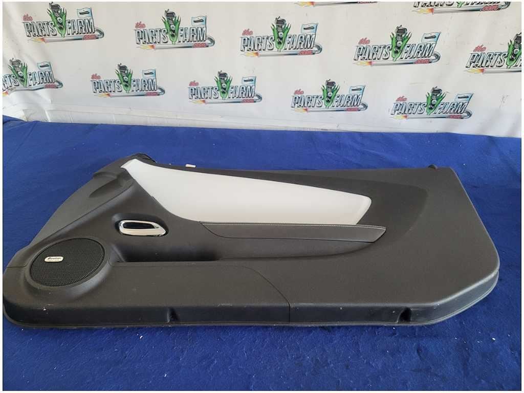 2010-2015 Chevrolet Camaro SS Coupe Pair Front Door Panels Card *Read 2889 - The Parts Farm