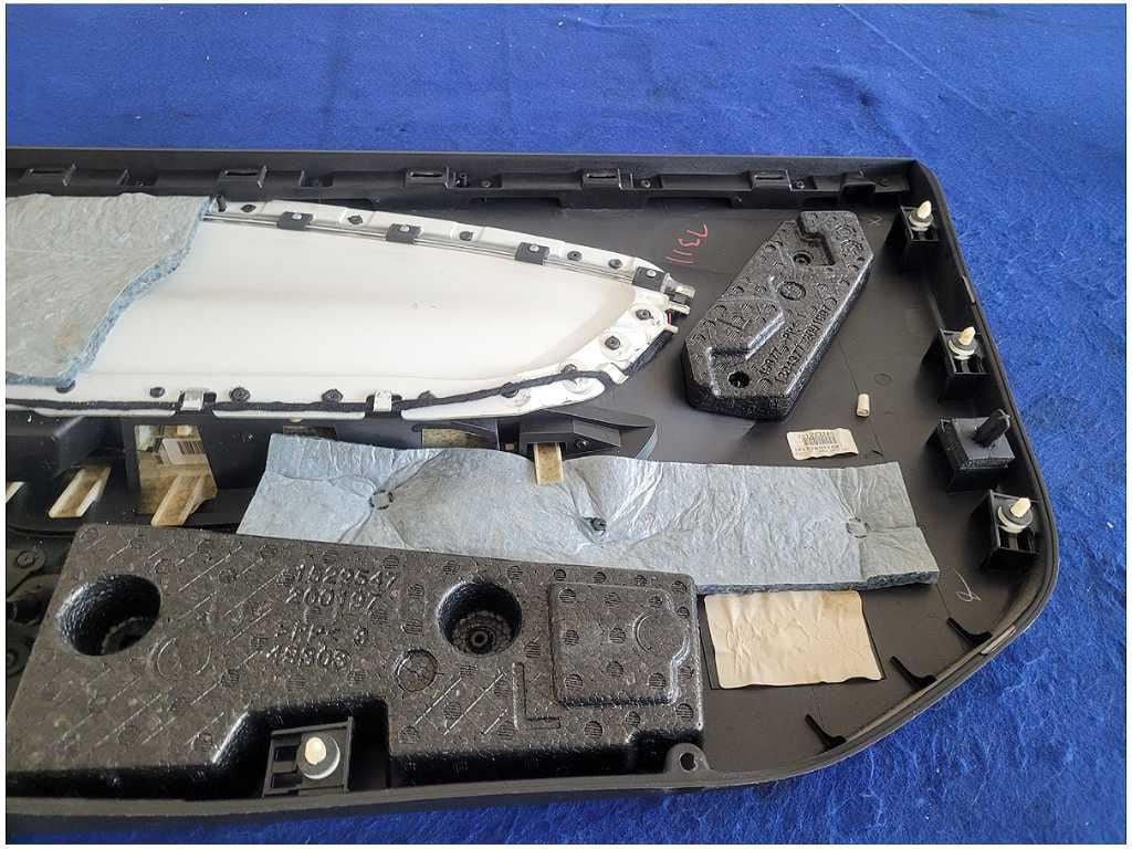 2010-2015 Chevrolet Camaro SS Coupe Pair Front Door Panels Card *Read 2889 - The Parts Farm