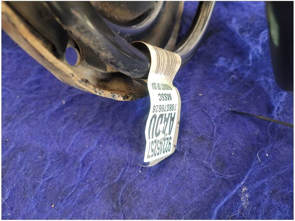 2010 - 2015 Chevrolet Camaro SS Coupe Passenger Front Strut Spring Suspension 2722 - The Parts Farm