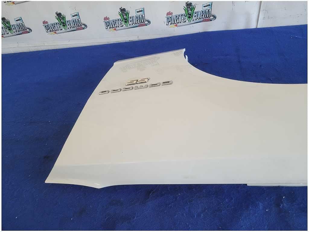 2010-2015 Chevrolet Camaro SS Driver Front Fender Body Part Paint White 2889 - The Parts Farm