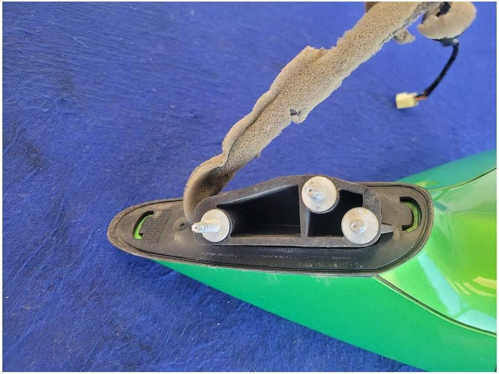 2010 - 2015 Chevrolet Camaro SS Driver Rear View Mirror Heat Paint Green 2764 - The Parts Farm