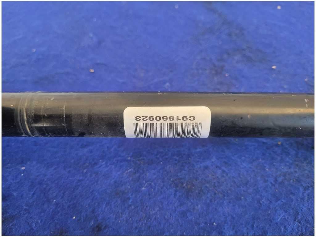 2010 - 2015 Chevrolet Camaro SS Intermediate Mid Shaft Steering Column 2820 - The Parts Farm