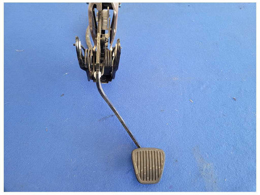 2010 - 2015 Chevrolet Camaro SS manual Clutch Pedal Cage Assembly 2582 - The Parts Farm