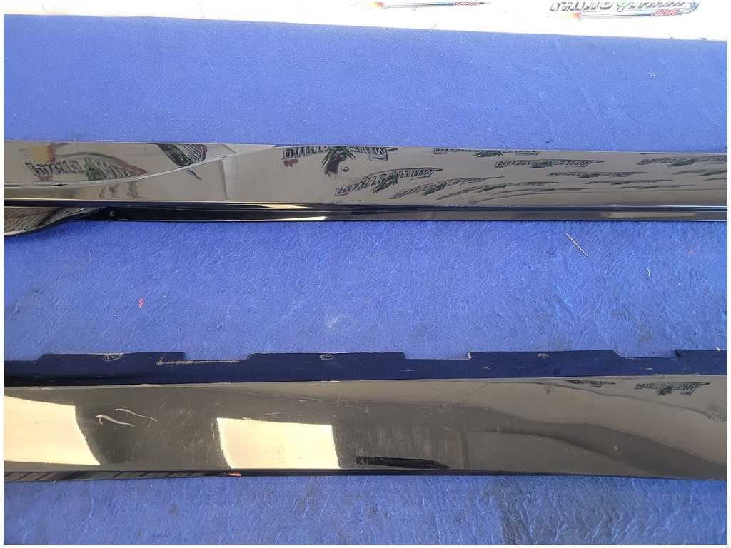 2010 - 2015 Chevrolet Camaro SS Pair Lower Rocker Panels Paint Black 2811 - The Parts Farm