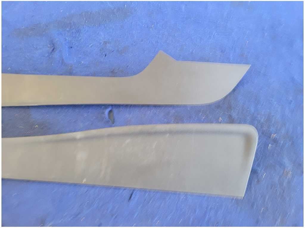2010 - 2015 Chevrolet Camaro SS Pair Side Console Panels Center Covers 2820 - The Parts Farm