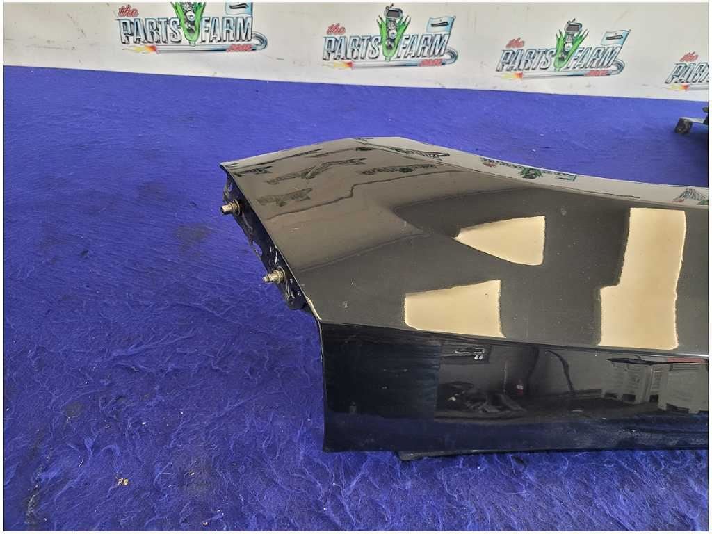 2010 - 2015 Chevrolet Camaro SS Passenger Front Fender Part Body Paint Black 2722 - The Parts Farm