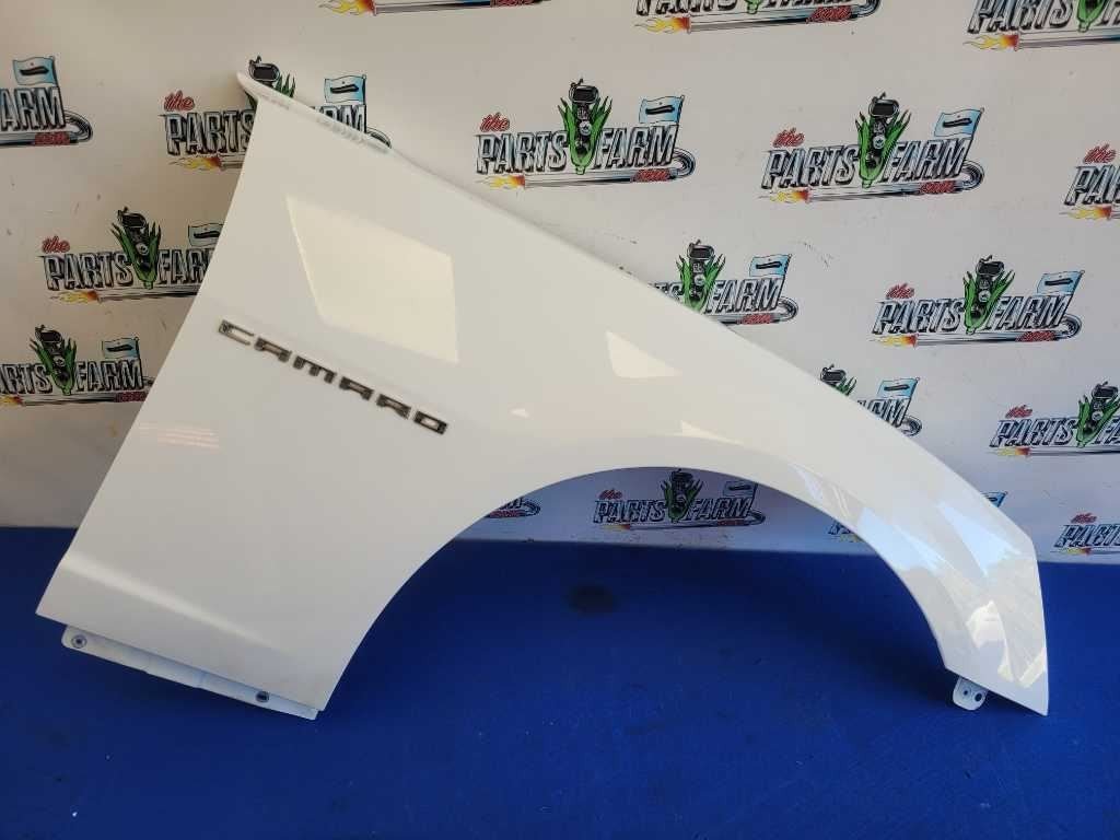 2010 - 2015 Chevrolet Camaro SS Passenger Front Fender Part Body Paint White 2626 - The Parts Farm