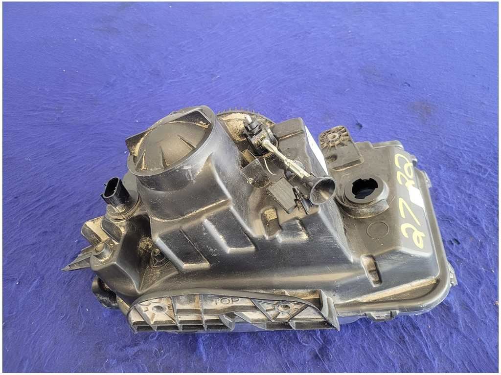 2010 - 2015 Chevrolet Camaro SS Passenger Front Headlight Lamp HID - The Parts Farm