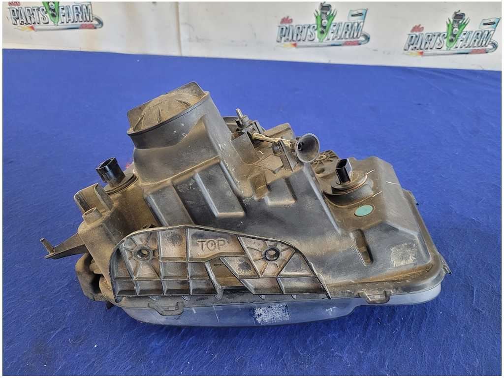 2010 - 2015 Chevrolet Camaro SS Passenger Front HID Headlight Lamp Light 2764 - The Parts Farm