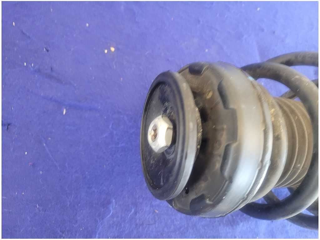 2010 - 2015 Chevrolet Camaro SS Passenger Front Strut Spring Suspension 2698 - The Parts Farm