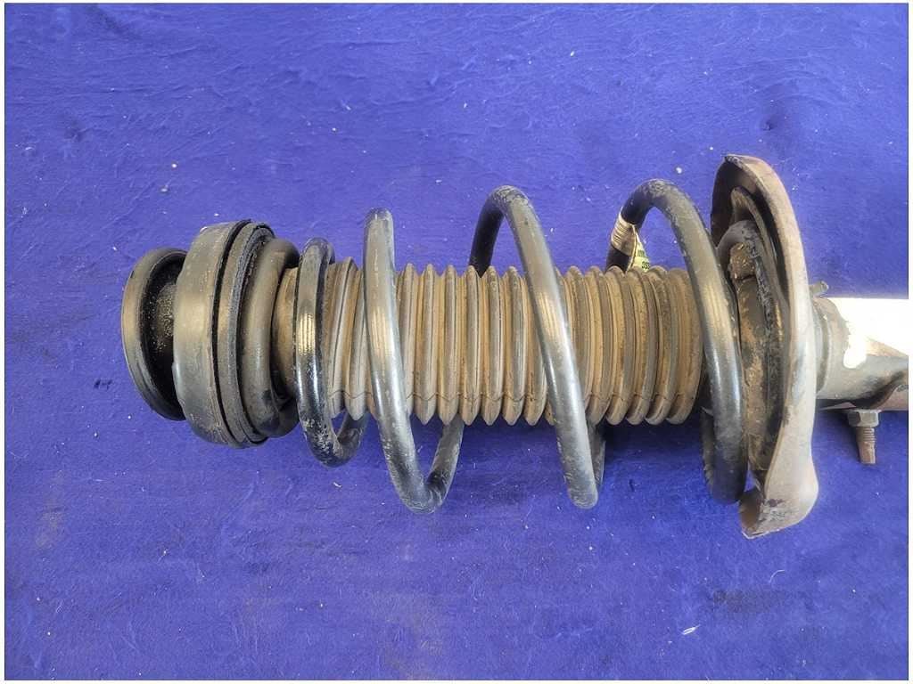 2010 - 2015 Chevrolet Camaro SS Passenger Front Strut Spring Suspension 2698 - The Parts Farm