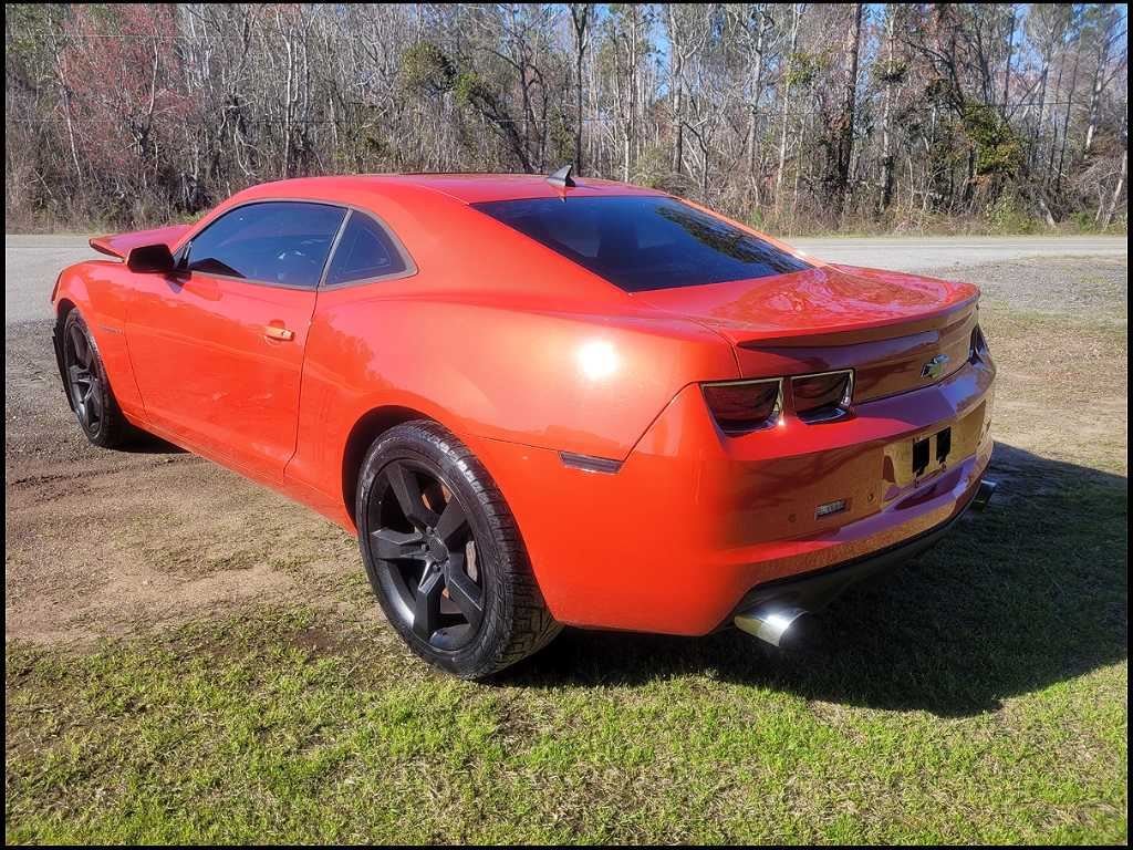 2010 - 2015 Chevrolet Camaro SS Passenger Front Strut Spring Suspension 2698 - The Parts Farm