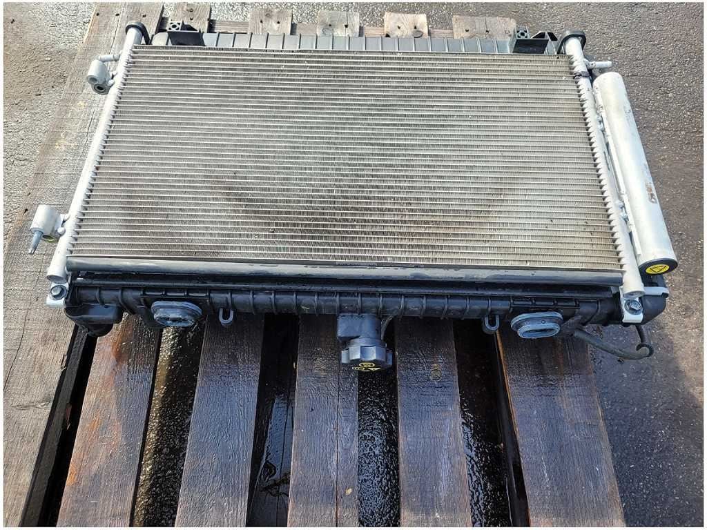 2010 - 2015 Chevrolet Camaro SS Radiator Fan Condenser M/T Engine Cooling 2835 - The Parts Farm