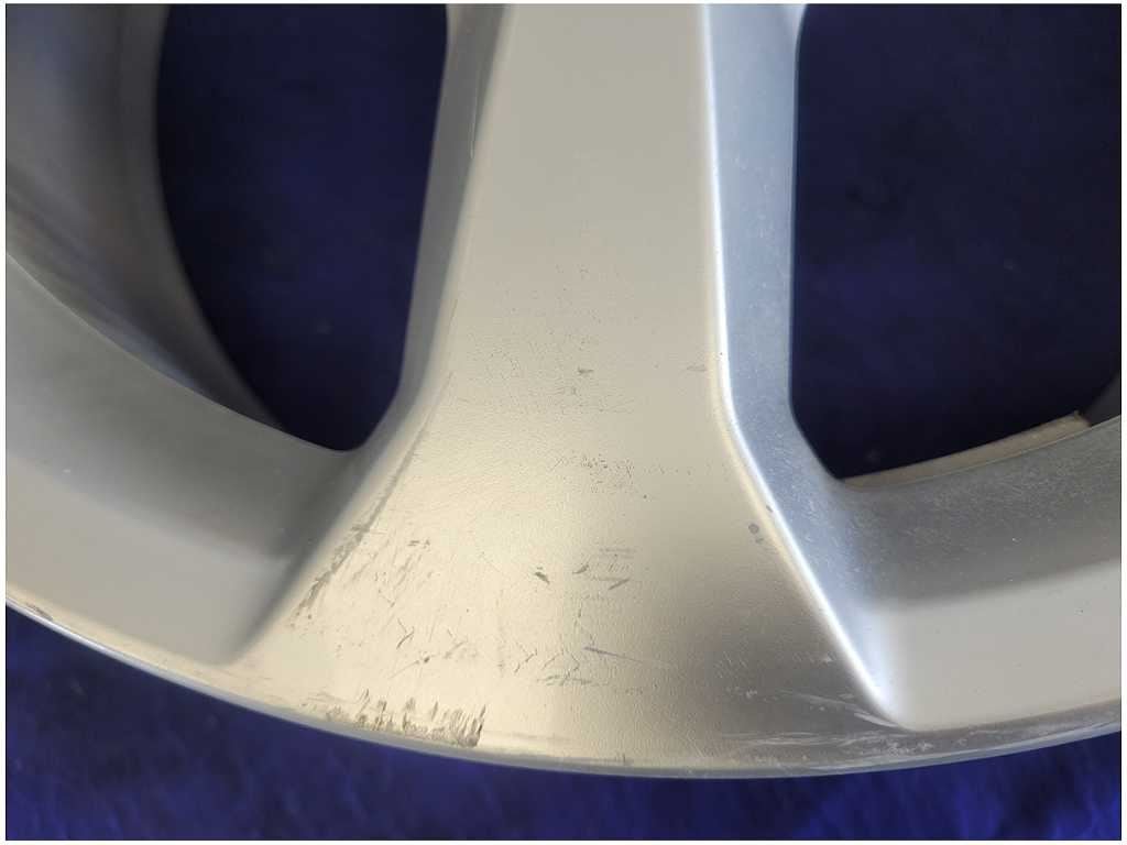 2010 - 2015 Chevrolet Camaro SS Rear Wheel 20x9 Polished Rim - The Parts Farm