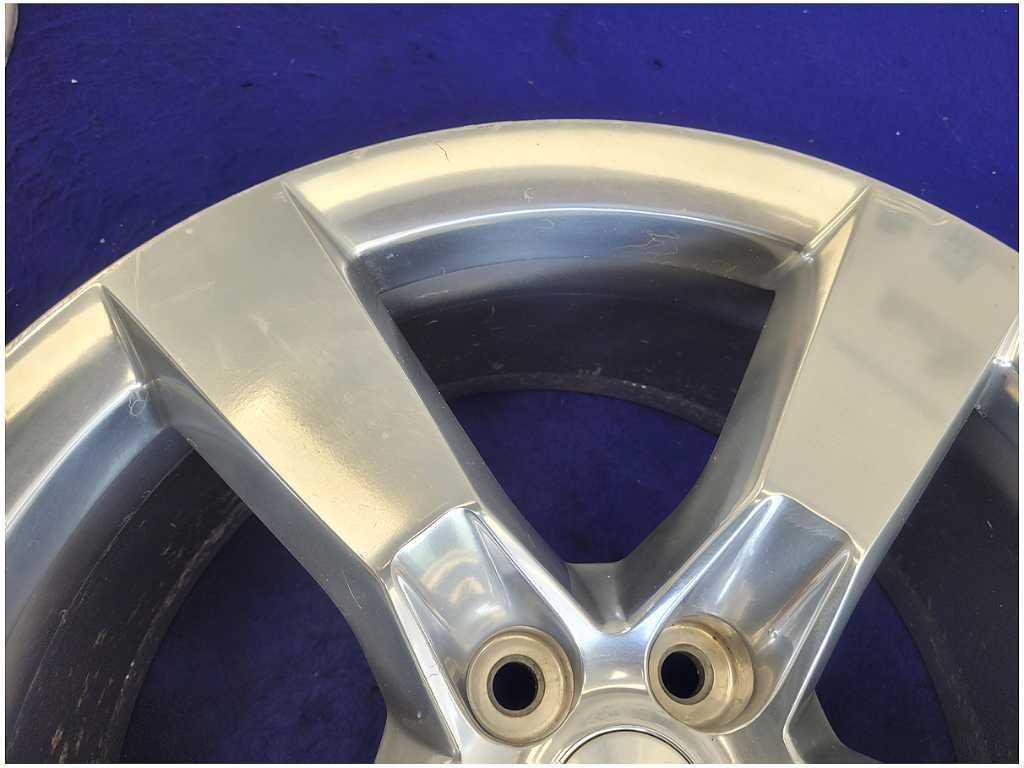 2010 - 2015 Chevrolet Camaro SS Rear Wheel 20x9 Polished Rim - The Parts Farm