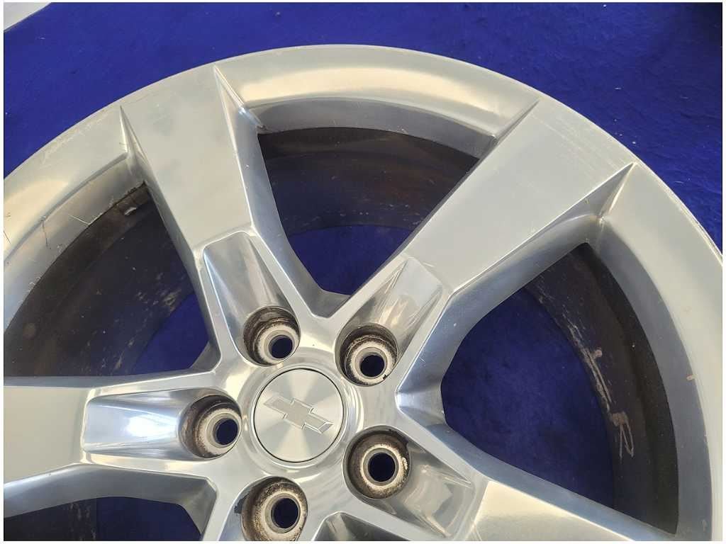 2010 - 2015 Chevrolet Camaro SS Rear Wheel 20x9 Polished Rim - The Parts Farm