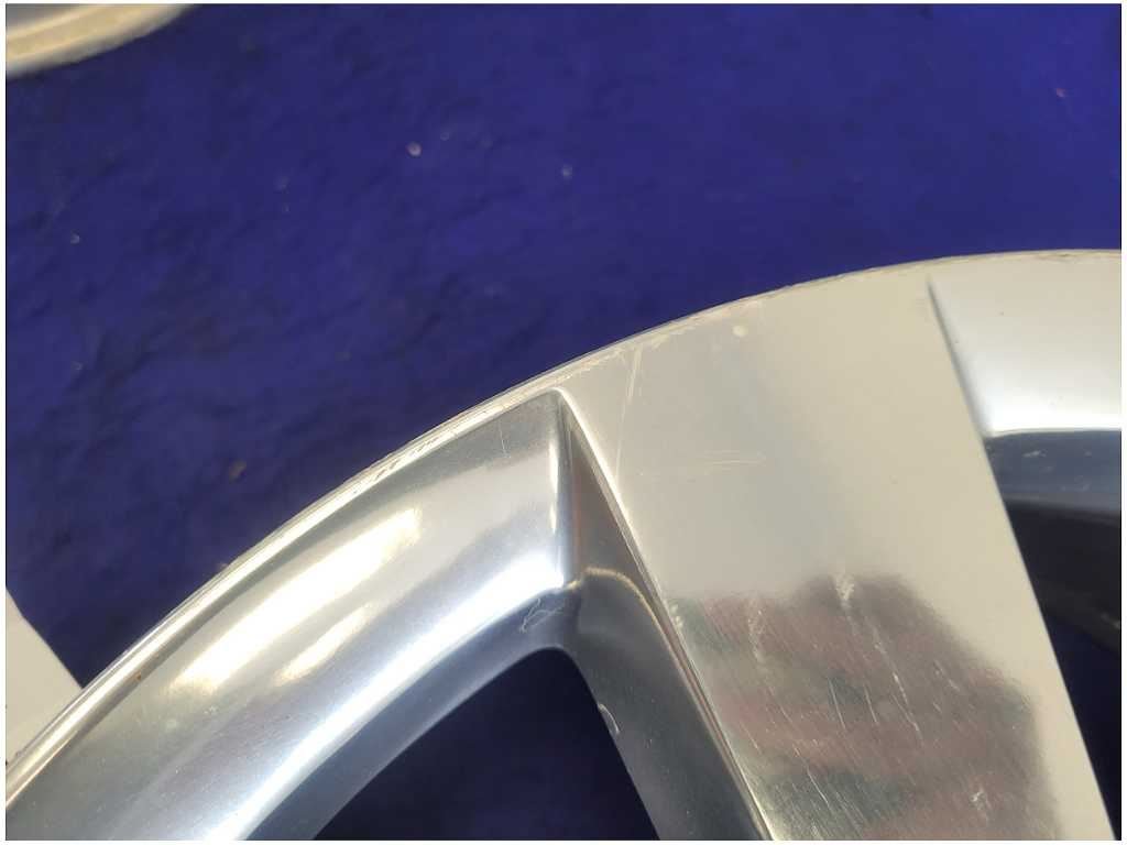 2010 - 2015 Chevrolet Camaro SS Rear Wheel 20x9 Polished Rim - The Parts Farm