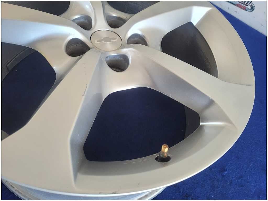 2010-2015 Chevrolet Camaro SS Wheel 20x9 Rear Silver Spoke Rim *Read 2889 - The Parts Farm