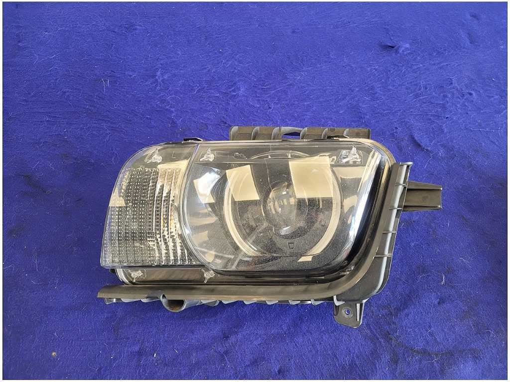 2010 - 2015 Chevrolet Camaro ZL1 SS Driver Front Headlight T4F HID *Read* 2742 - The Parts Farm