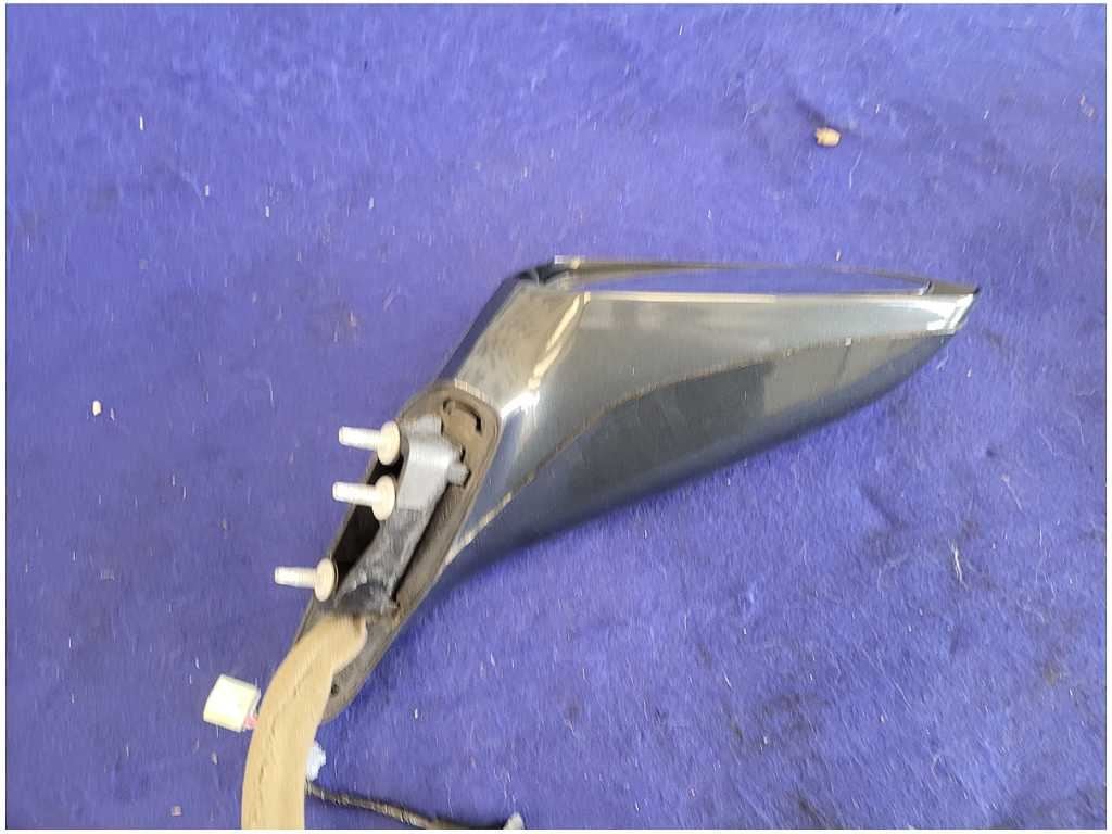 2010 - 2015 Chevrolet Camaro ZL1 SS Passenger Rear View Mirror Heat DD1 Gray 2742 - The Parts Farm
