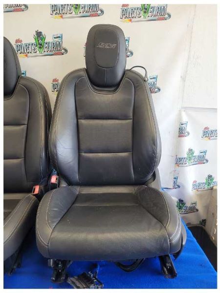 2010-2015 Chevy Camaro SS Set Coupe Seats Bucket Black Leather *Read* 2588