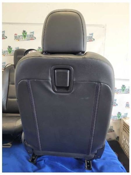2010 - 2015 Chevy Camaro SS Set Coupe Seats Bucket Black Leather *Read* 2588 - The Parts Farm