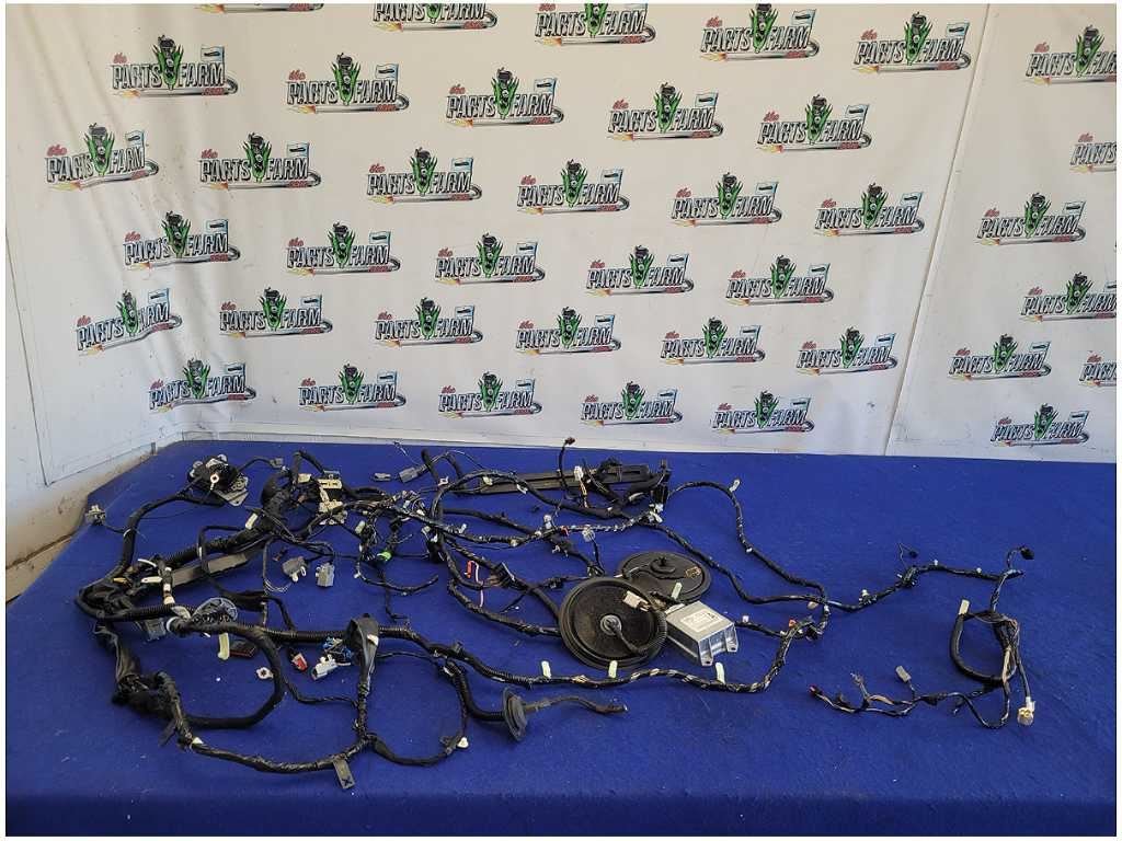 2010 Ford Mustang GT 4.6L Coupe A/T Body Harness Plug *Cut Wires* 2759 - The Parts Farm